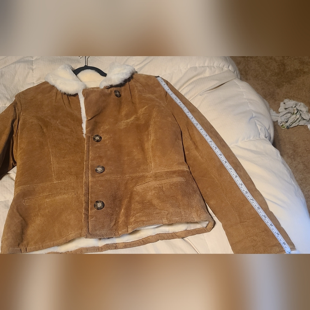 Women's Brown Shearling Jacket - image 2